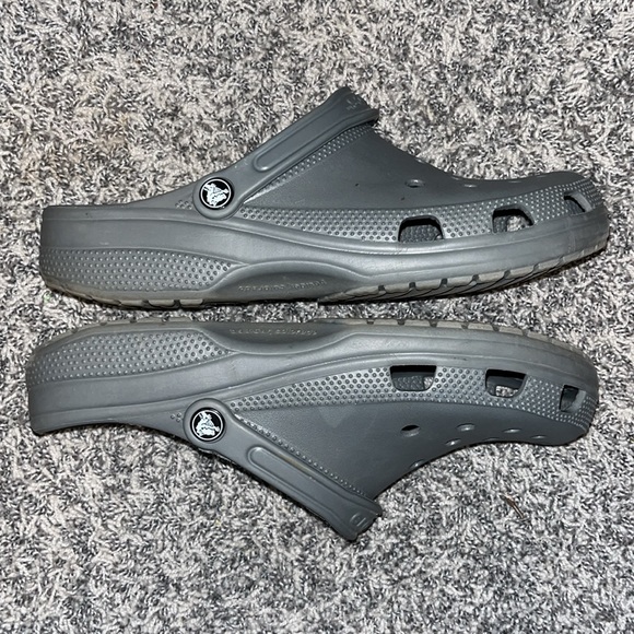 Gray Crocs - Picture 4 of 5